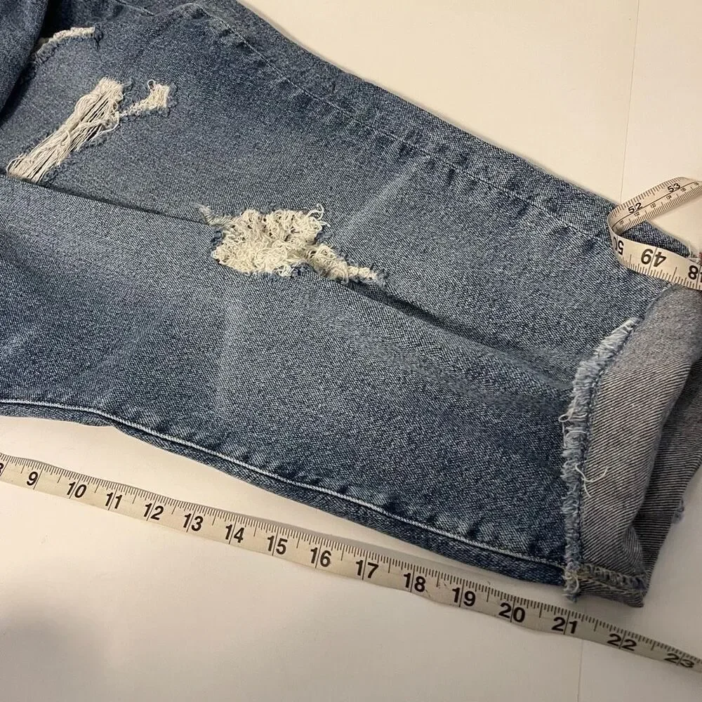Torrid Distressed Jeans Size‎ 30S